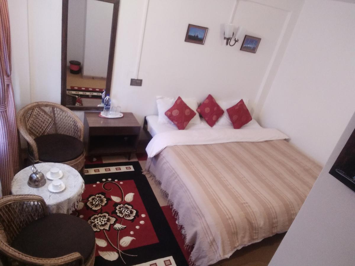 Himalayan Inn Homestay Дарджилинг Экстерьер фото