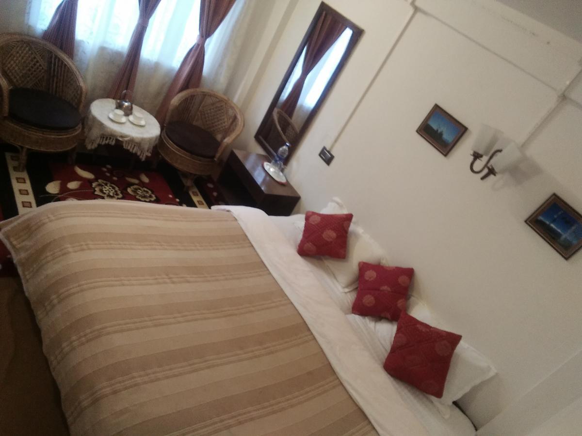 Himalayan Inn Homestay Дарджилинг Экстерьер фото